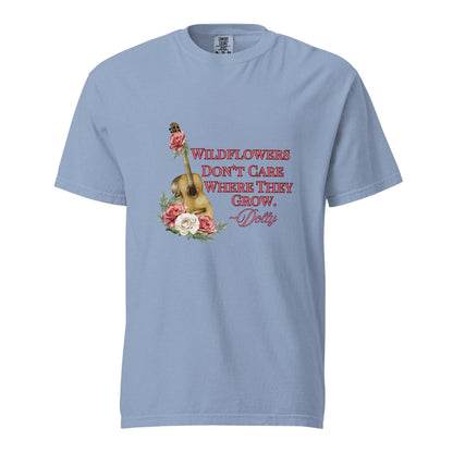 Dolly Parton Queen of Hearts T-Shirt, Vintage Country Music Graphic Tee, Retro Western Singer Shirt, Fan Gift Apparel