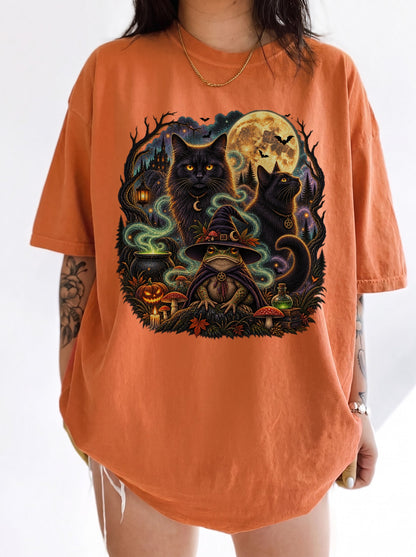 Mystical Halloween Toad Familiar T-Shirt, Y2K Witchy Graphic Tee, 90s Retro Gothic Aesthetic, To The Moon