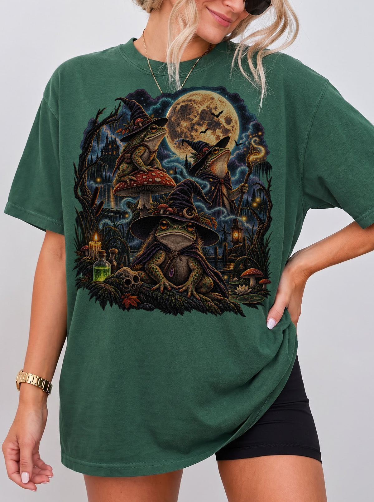Enchanted Swamp Frog Coven Halloween T-Shirt, Y2K Witchy Graphic Tee, 90s Retro Spooky Streetwear, To The Moon