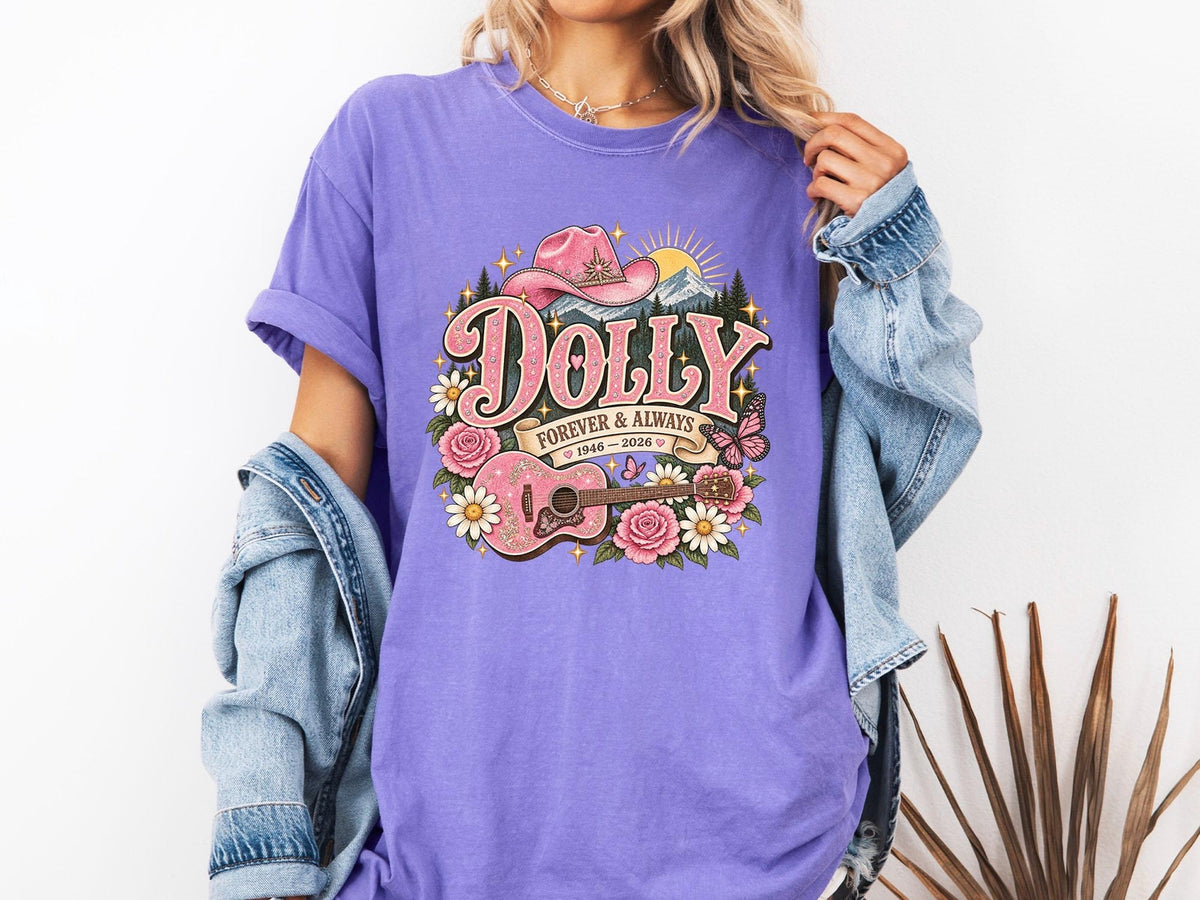Dolly Parton Queen of Hearts T-Shirt, Country Music Queen Graphic Tee, Retro Heart Design, Vintage Singer Fan Shirt