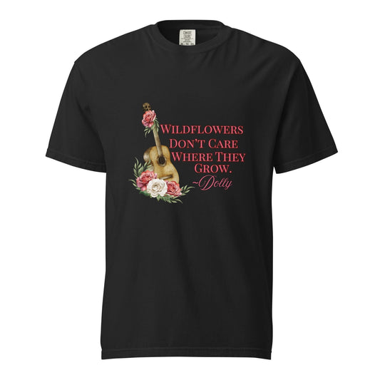Dolly Parton Queen of Hearts T-Shirt, Vintage Country Music Graphic Tee, Retro Western Singer Shirt, Fan Gift Apparel