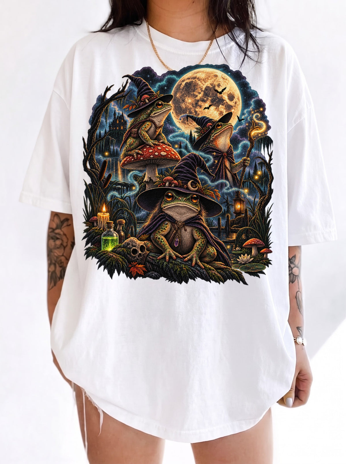 Enchanted Swamp Frog Coven Halloween T-Shirt, Y2K Witchy Graphic Tee, 90s Retro Spooky Streetwear, To The Moon